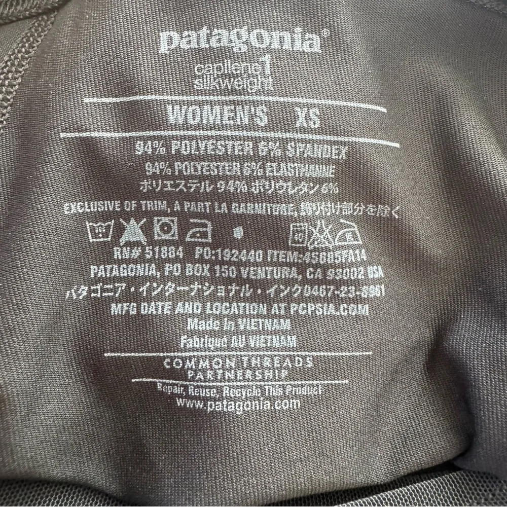 Patagonia Capilene 1 Silkweight Leggings XS Black Baselayer - Picture 7 of 7